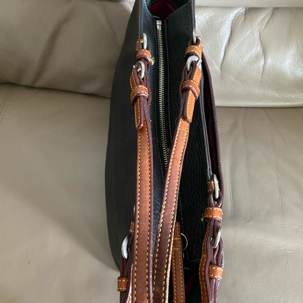 Authentic Coach Purse!! - Picture 15 of 16